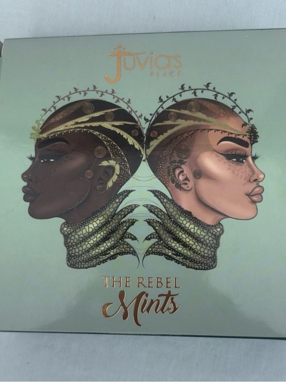 Juvia's Place Rebel Mints Eyeshadow Palette - Mint, Gold